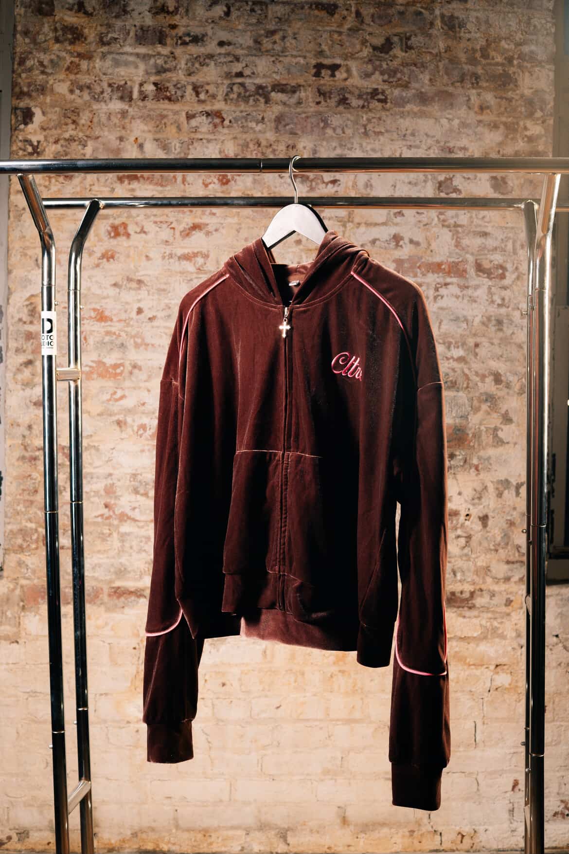 Embroidery “CLTRE”